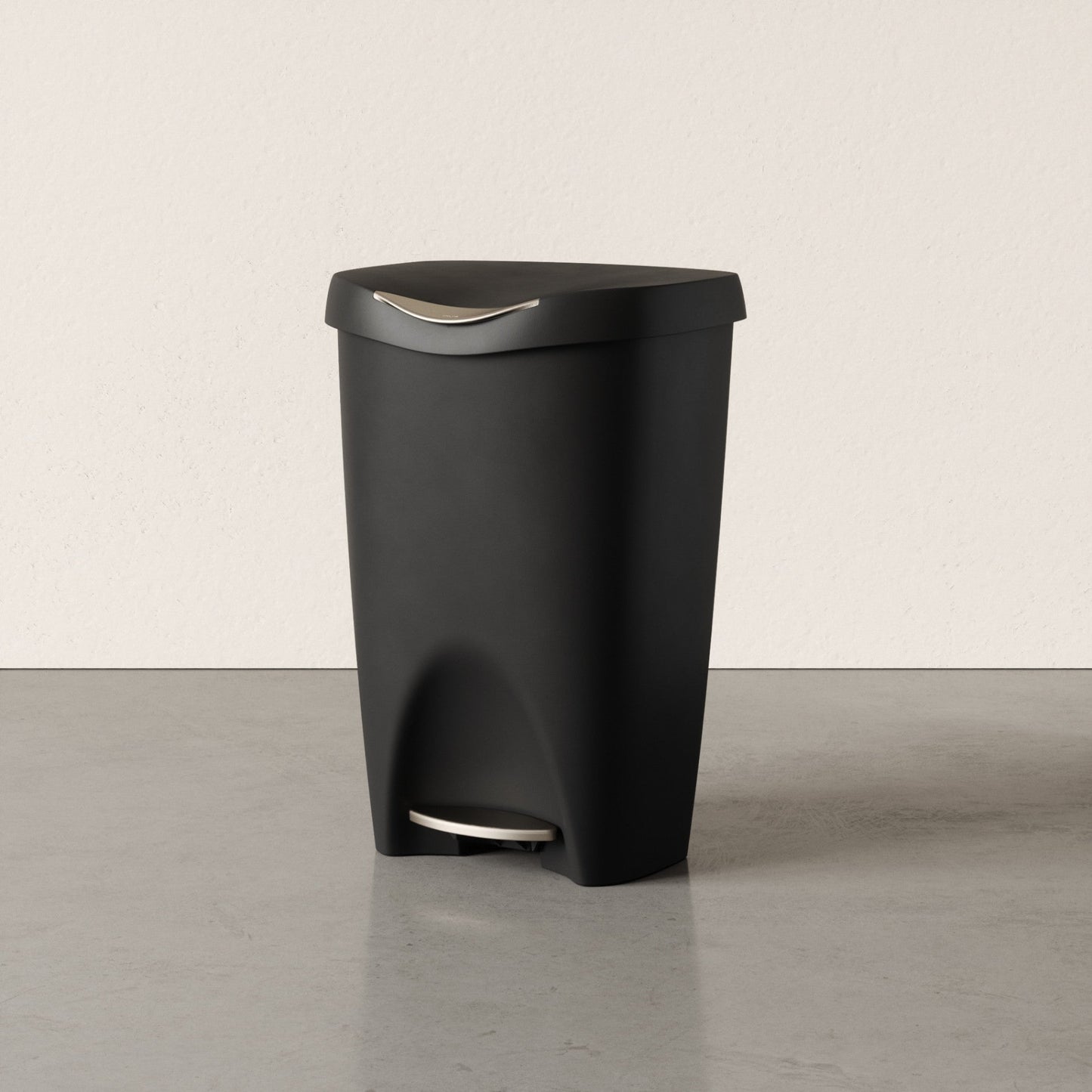 Step-On Kitchen Trash Can - Kitchen Calm