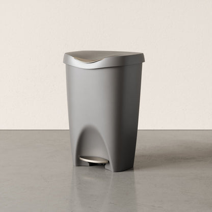 Step-On Kitchen Trash Can - Kitchen Calm