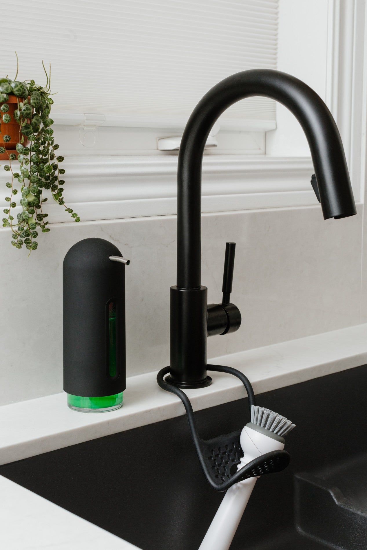 Rounded Soap Pump - Bathroom Reset