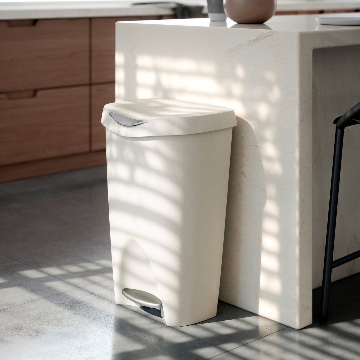Step-On Kitchen Trash Can - Kitchen Calm